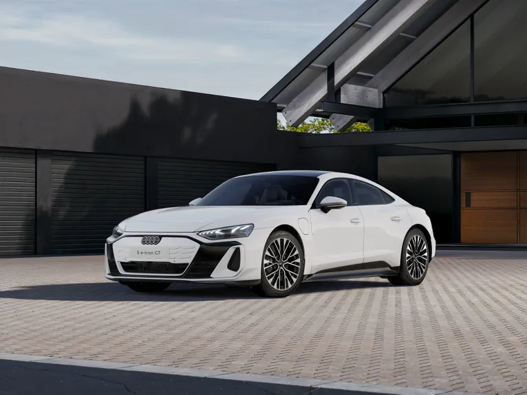 S E Tron GT