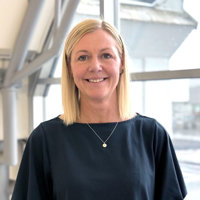 Porträttbild på Maria