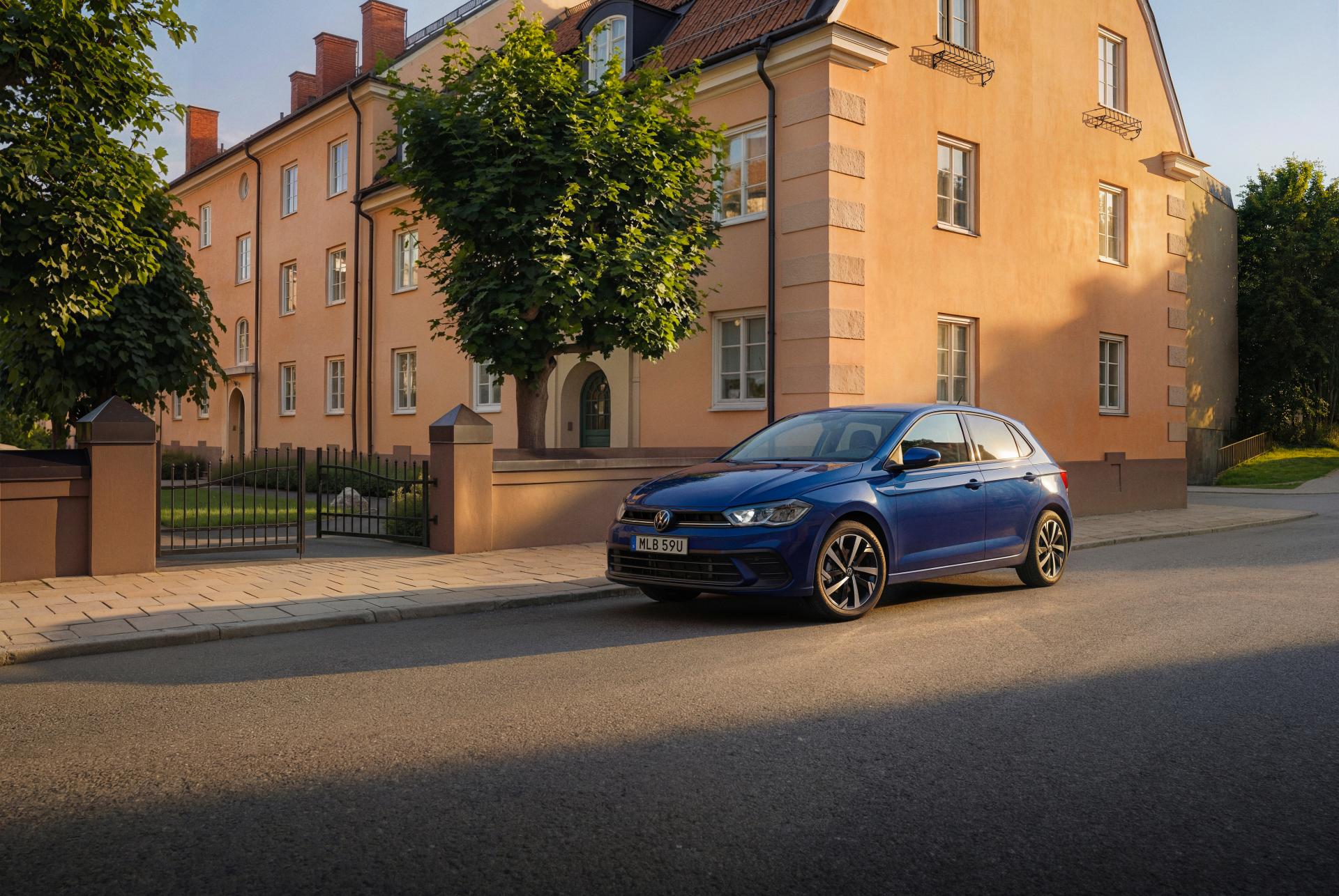 VWPE0652 POLO NEW POLO Srgb Medium