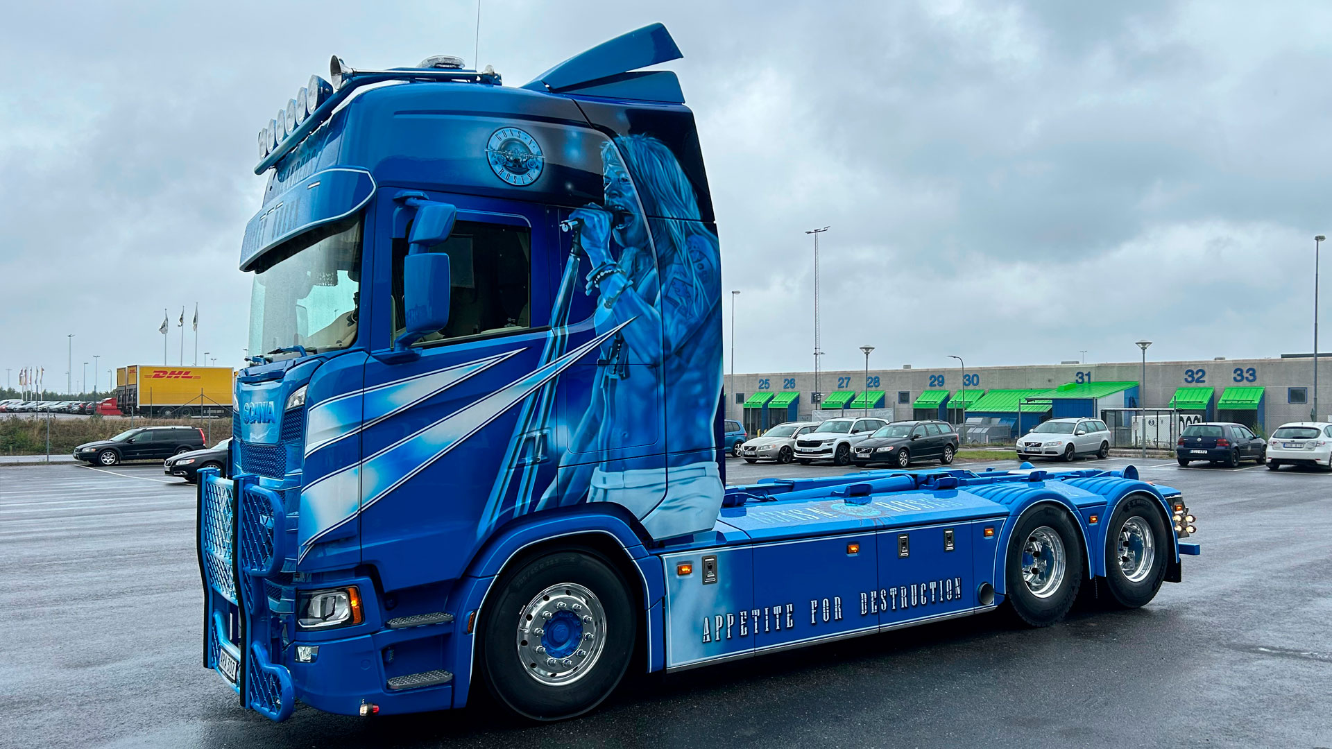 Molanders Transport AB, Leverans Av Ny Motivlackerad Scania S660.