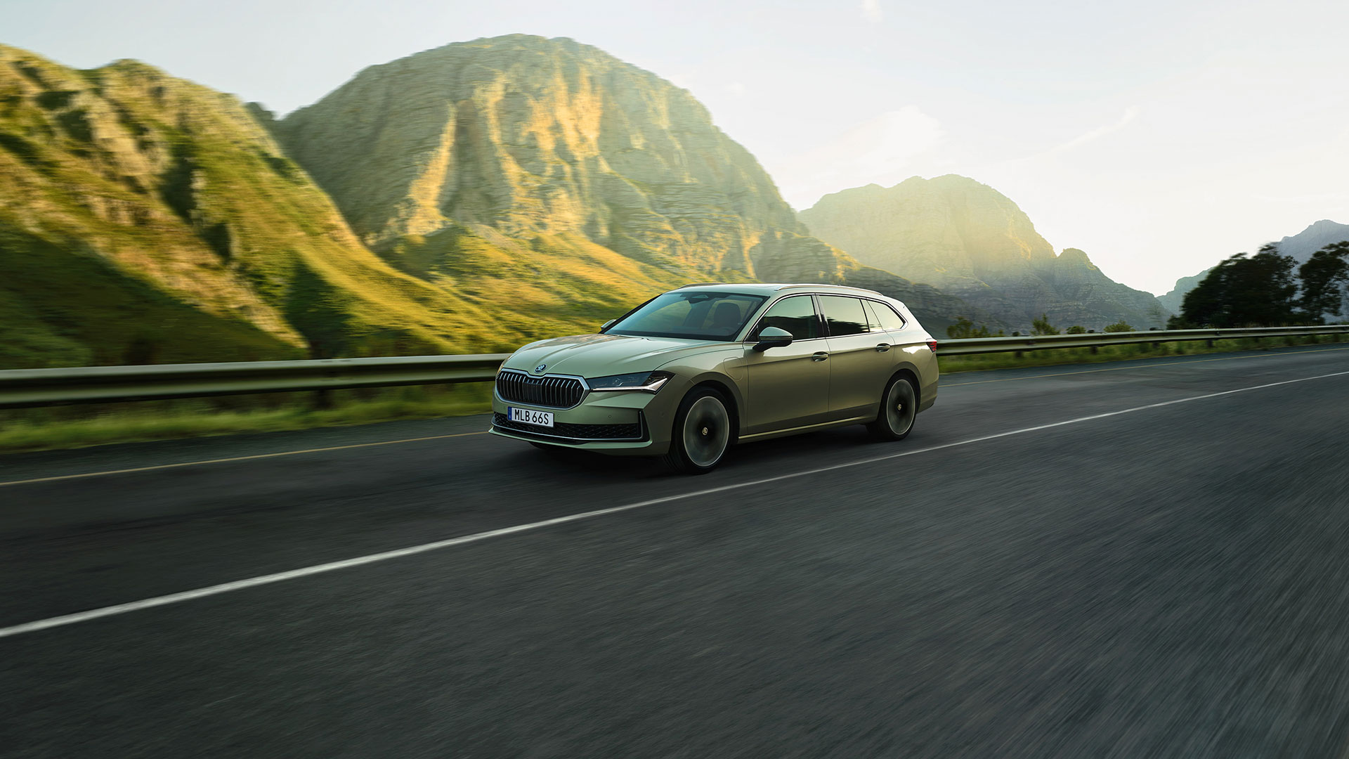 Skoda Superb Vårbild